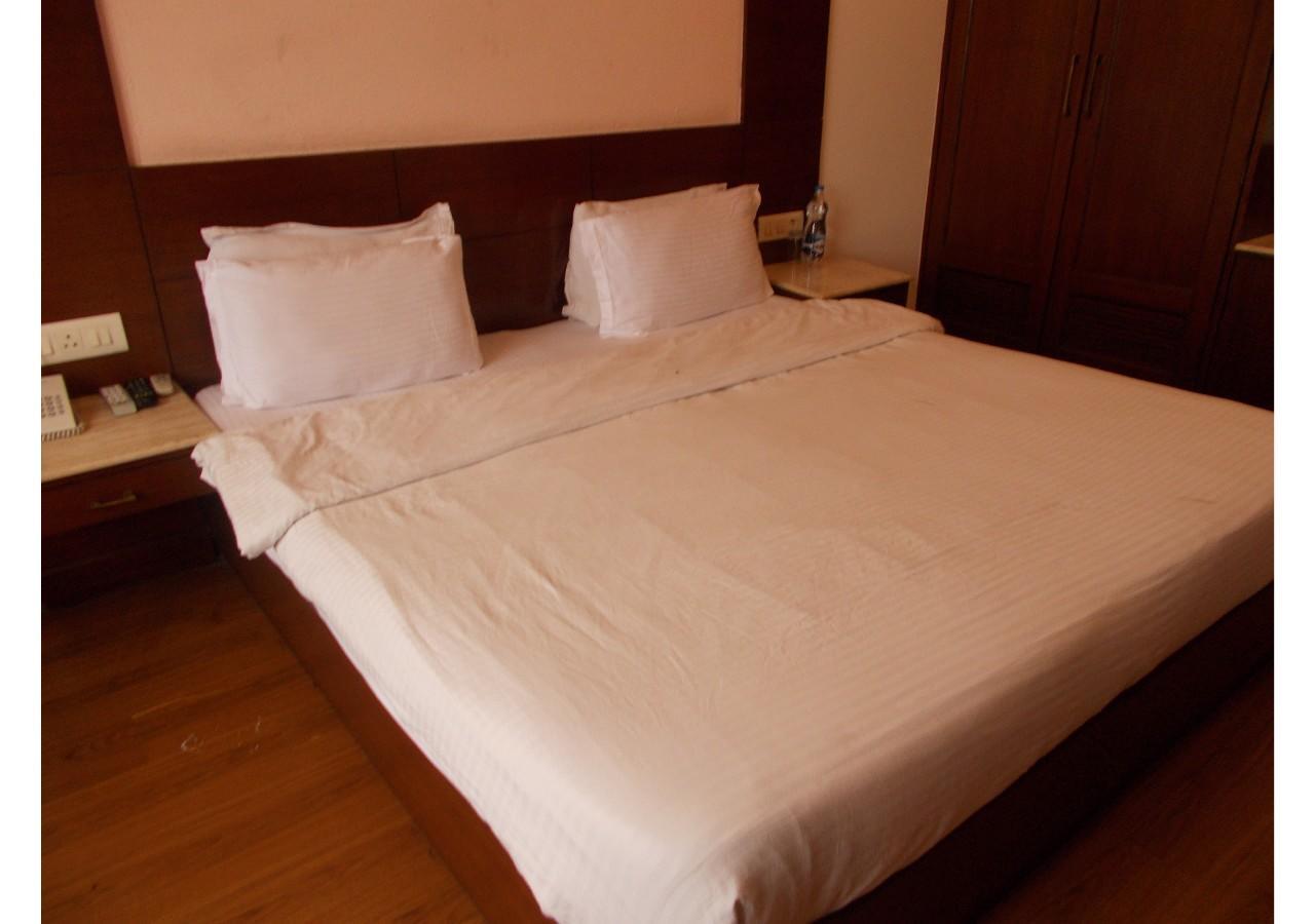 Hotel The Imperial Square Mussoorie Exterior foto